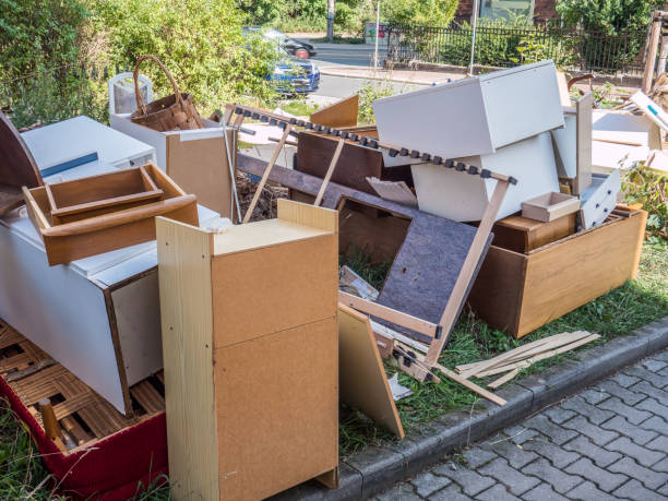 Best Garage Cleanout  in Deer Park, WA